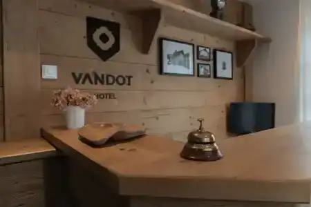 Vandot - 10