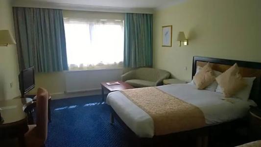 Britannia Aberdeen - 32