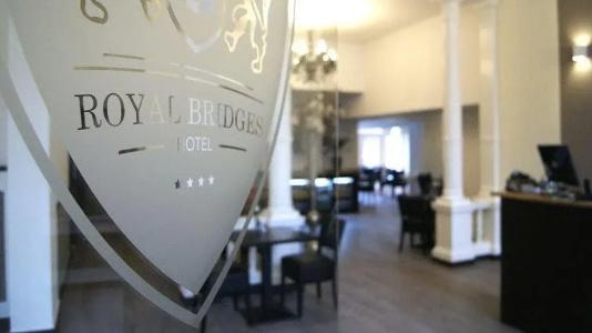 Royal Bridges - 23
