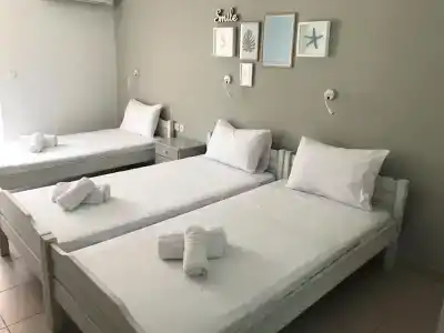 Aqua Beachfront Elegant - 2
