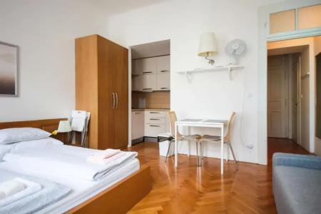 City Castle Aparthotel - 99