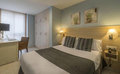 Alexandra ApartBenstarHotelGroup - 2