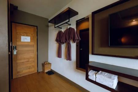 Brown House - Sha Extra Plus - 120