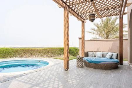 Royal Saray - 111
