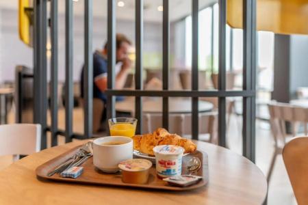b&b hôTel Bordeaux Centre Gare Saint-Jean - 13