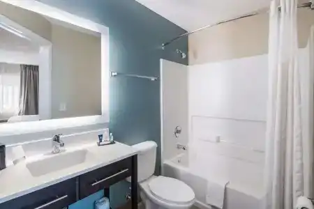 Hawthorn Suites by Wyndham Fort Benning - 22