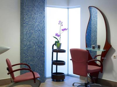 Macaris Suites & Spa - 13