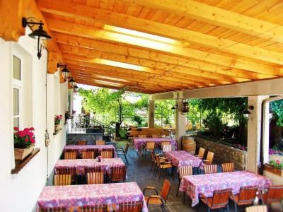 Guest house Stara lipa Tašner - 8