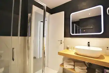 GK Athens - 108