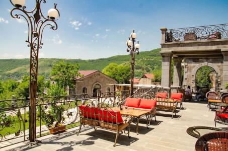 Khoreayi Dzor - 24