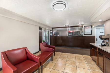 Red Roof Inn Dallas/Richardson - 25