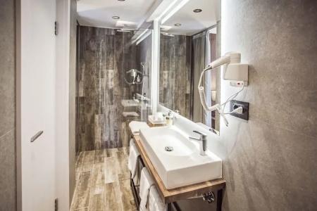 Nomad Luxury Suites - 52