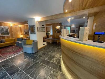 Pilier D'Angle & Wellness - 0