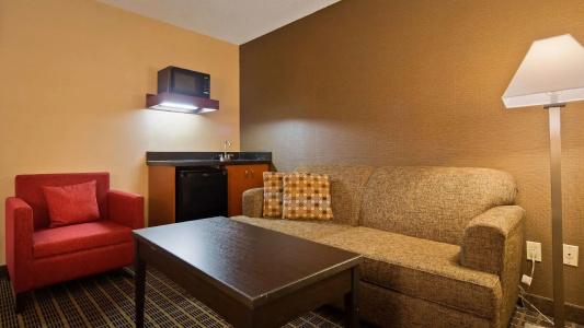 Best Western Plus Inn & Suites - 61