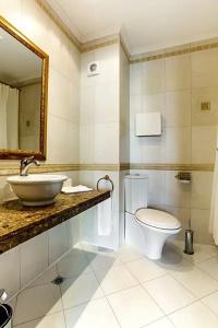 Romance & Family Suites - 105