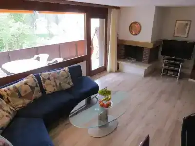 Hof - 2