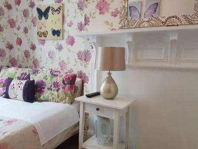 Adams - 48
