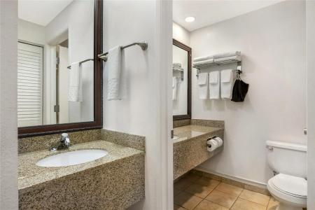 Best Western Pier Point Inn - 124