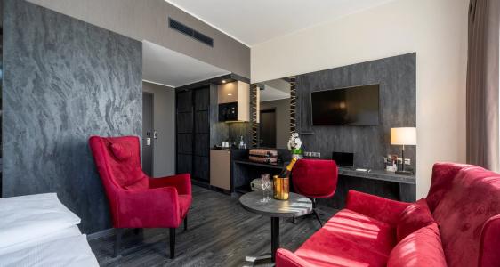 Plaza Schwerin; Sure Collection By Best Western - 136