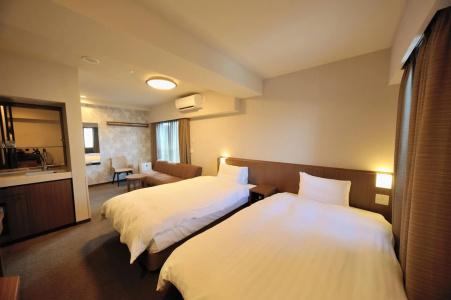 Dormy Inn Express Meguro Aobadai Hot Spring - 2