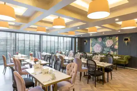 DoubleTree By Hilton Izmir Airport - 26