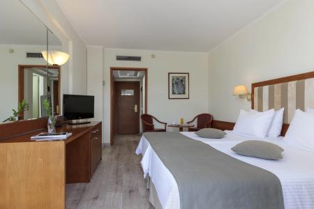 Best Western Plus Plaza - 4