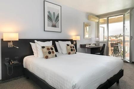 Best Western Mediterranee Menton - 57