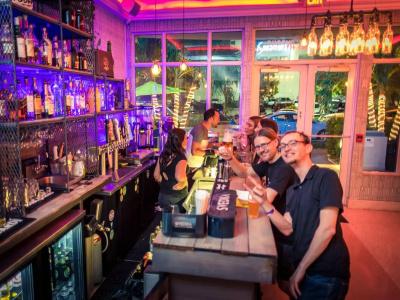 Beds n' Drinks - 18