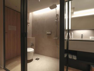 Porcelain By Jl Asia (Sg Clean) - 67