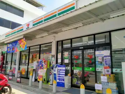 SiRi Ratchada Bangkok - 39