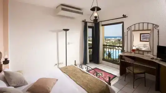 Jewels Sahara Boutique Resort - 56