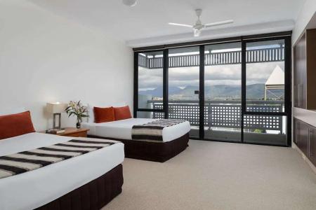 Rydges Esplanade - 6