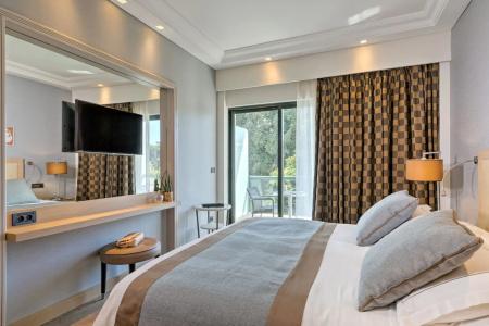 Rodos Park Suites & Spa - 41
