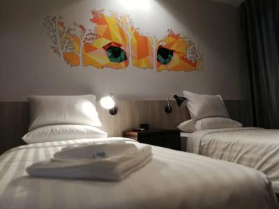 Lana Beds & Space - 4