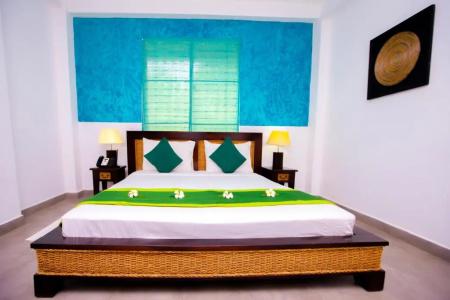 St.Lachlan & Suites - 60