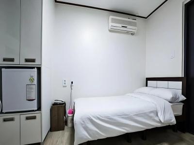 Jc Inn Dongdaemun - 2