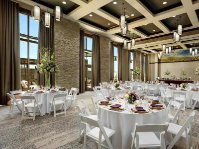 Hampton Inn & Suites -, CA - 13