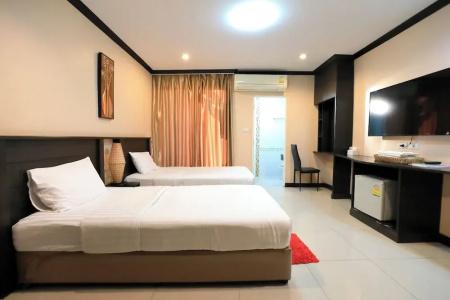 Triton Place - 35