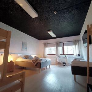 Goiglo & Hostel - 28