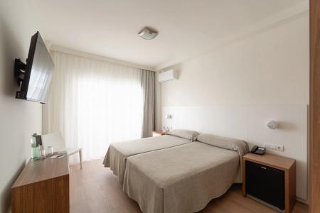 Rh Riviera - Adults Only - 16