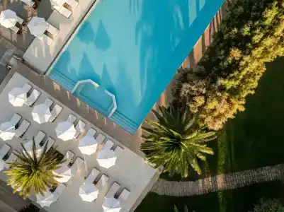 Plaza Resort - 16