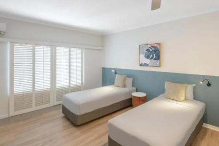 Ramada by Wyndham - 66