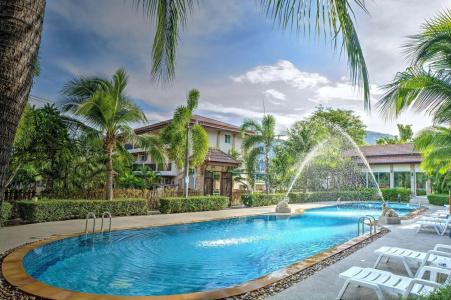 Whispering Palms Suite - 8
