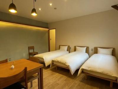 Cafe&Stay Castana - 3