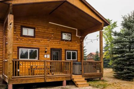 Glacier House & Resort - 134