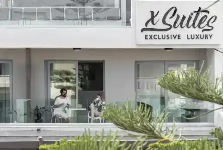 xSuites - 77