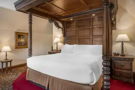 Best Western Premier Mariemont Inn - 54