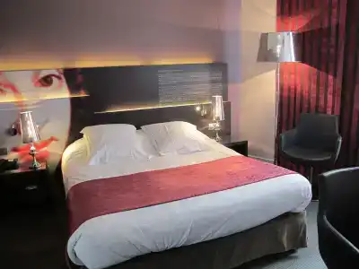 Hostellerie Du Chapeau Rouge - 6