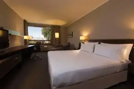 Holiday Inn Express -, An Ihg - 58