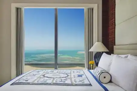 Four Seasons Bahrain Bay - 35